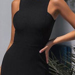 Black tight-fitting hip dress